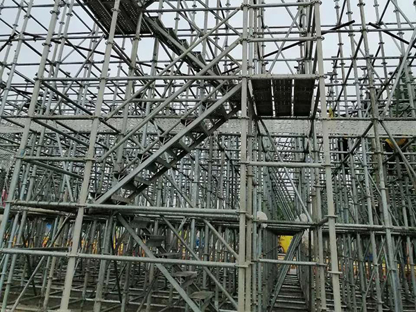 選擇沈陽腳手架租賃公司，為建筑工地添動(dòng)力，安全高效施工！